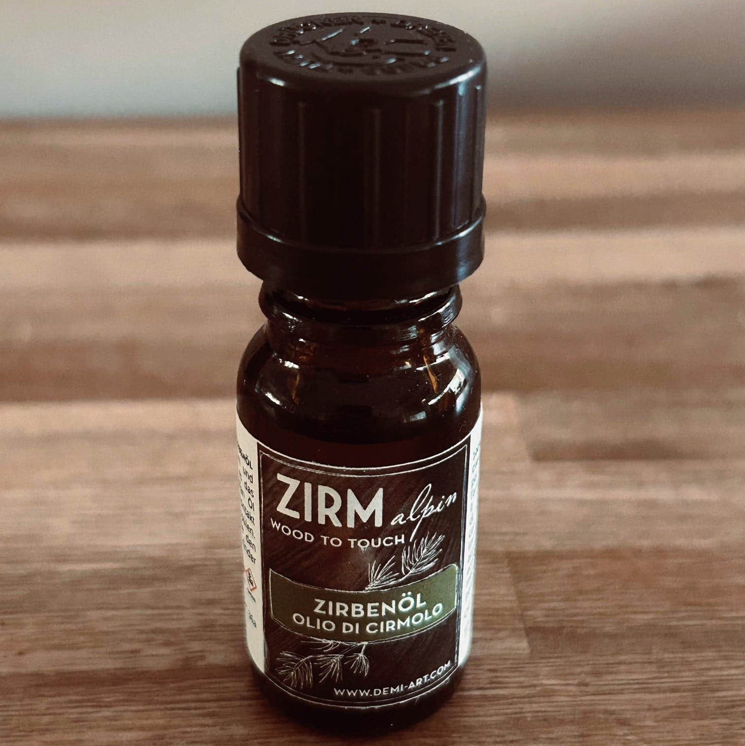 Zirbenöl 10 ml – 100 % ätherisches Zirbenöl aus Zirbelkiefer